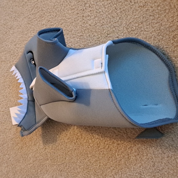 Shark suit small,  halloween costume/ BUNDLE ONLY 2or more items - Picture 7 of 7
